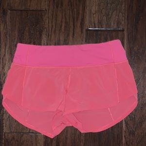 LULULEMON🌟🌟 speed up shorts 2.5”